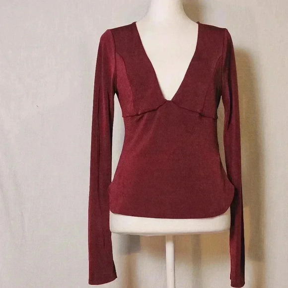 Free People Intimately Free Sleek Essentials Blouse Vneck Burgundy Shimmer S/P - Picture 2 of 13